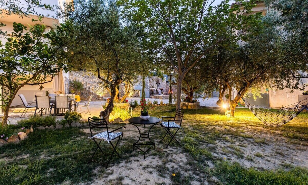 Photo of Outdoor in Kitries