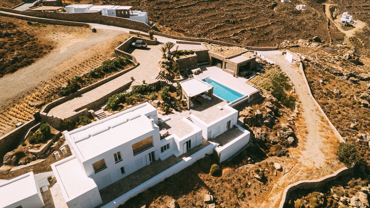 Photo of Outdoor in Ano Mera