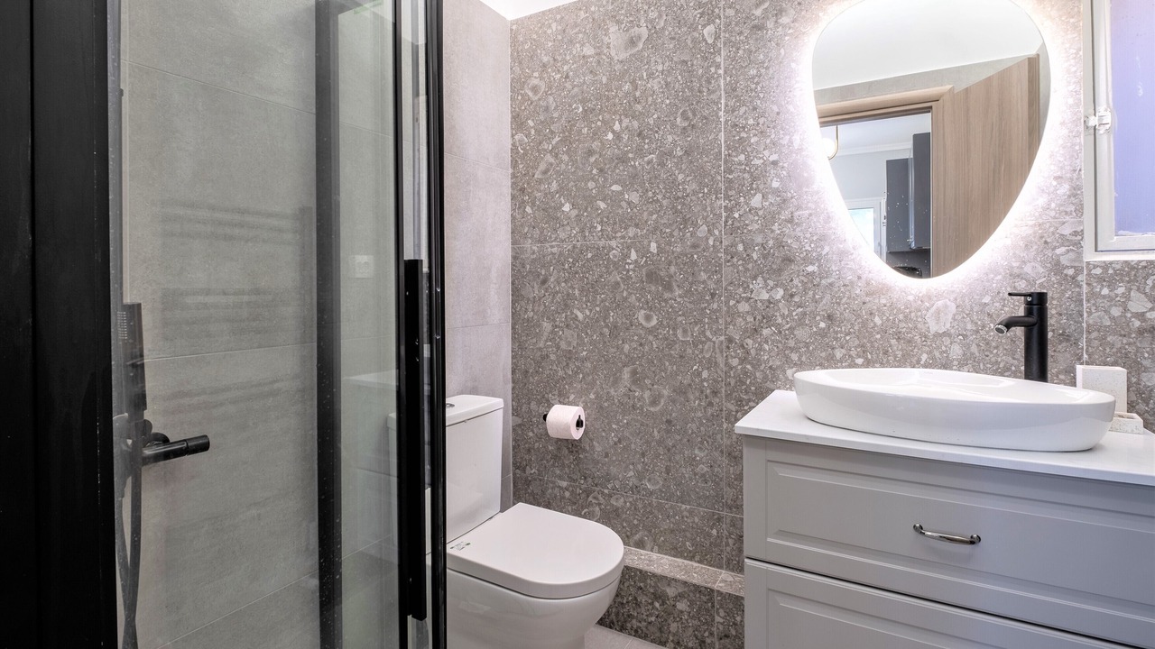 Photo of Bathroom in Thissio