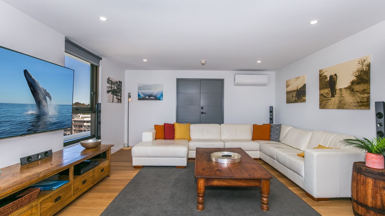 Photo of Livingroom in Burleigh Heads