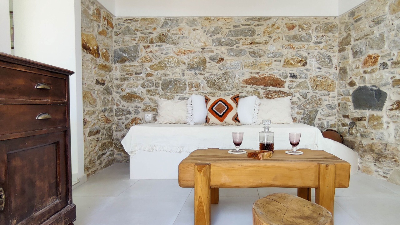 Photo of Others in Aperathos