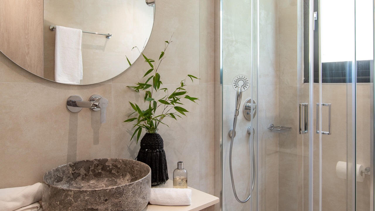 Photo of Bathroom in Troezen