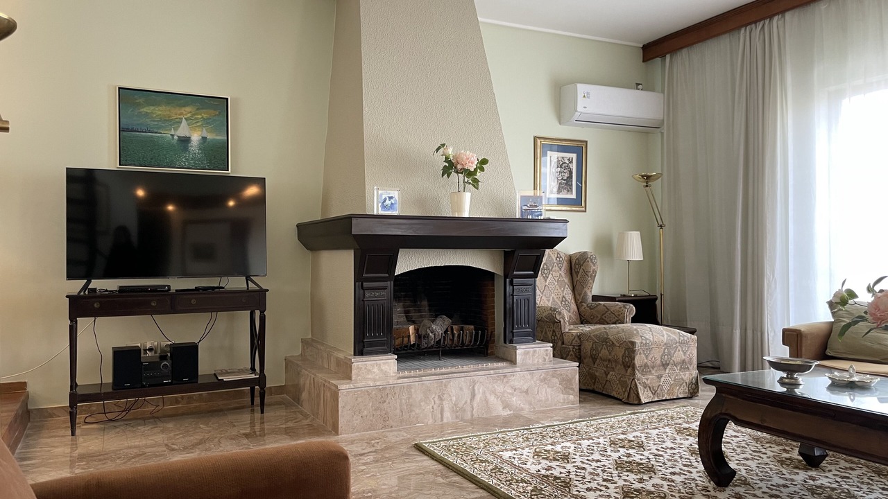 Photo of Livingroom in Neos Kosmos
