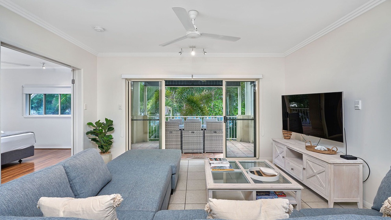 Photo of Livingroom in Clifton Beach