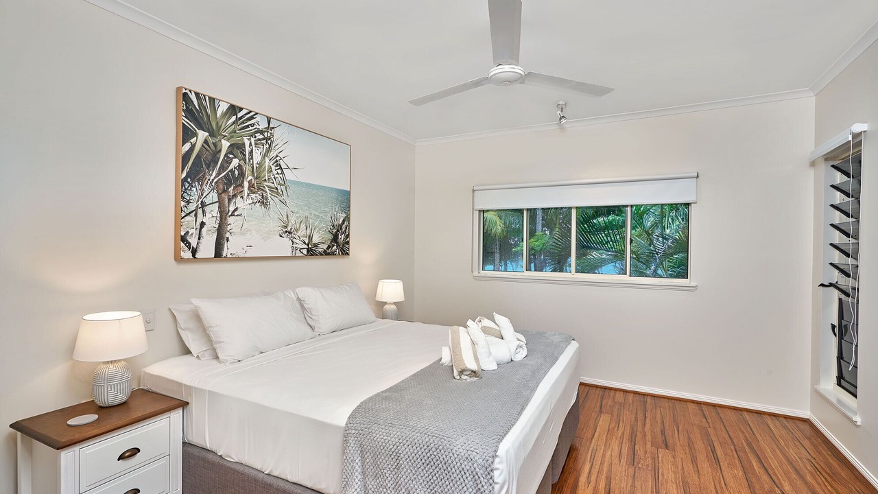 Photo of Bedroom in Clifton Beach