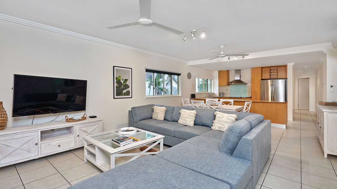 Photo of Livingroom in Clifton Beach