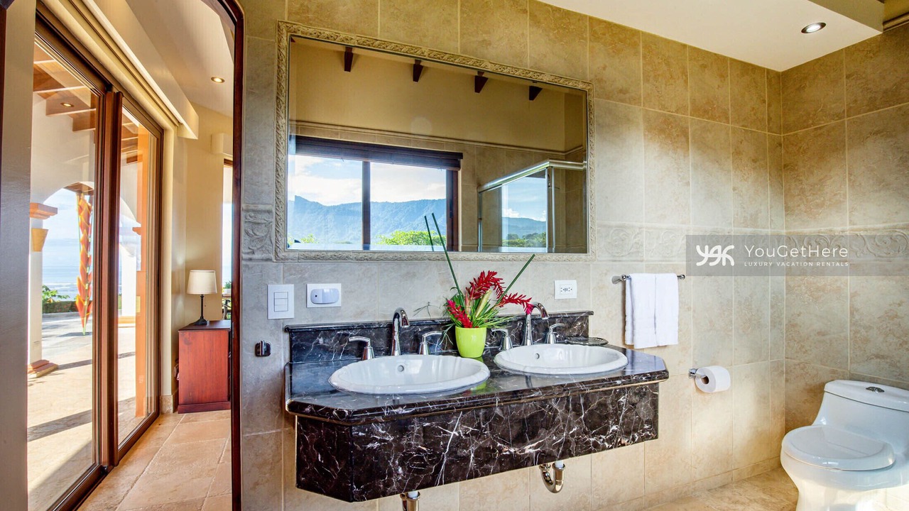Photo of Bathroom in Playa Tortuga