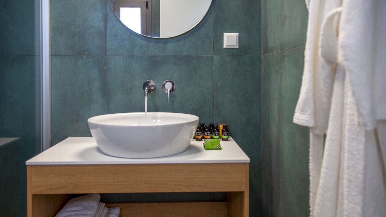 Photo of Bathroom in Kanali