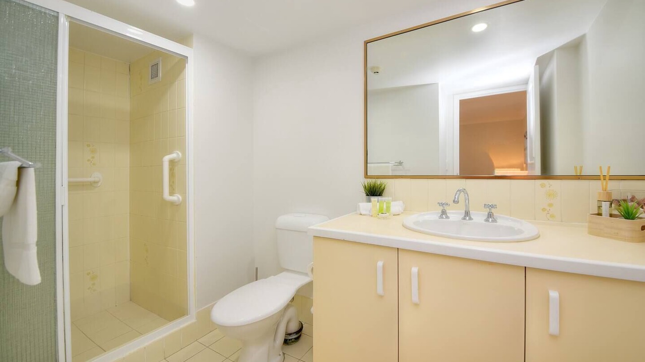 Photo of Bathroom in Burleigh Heads