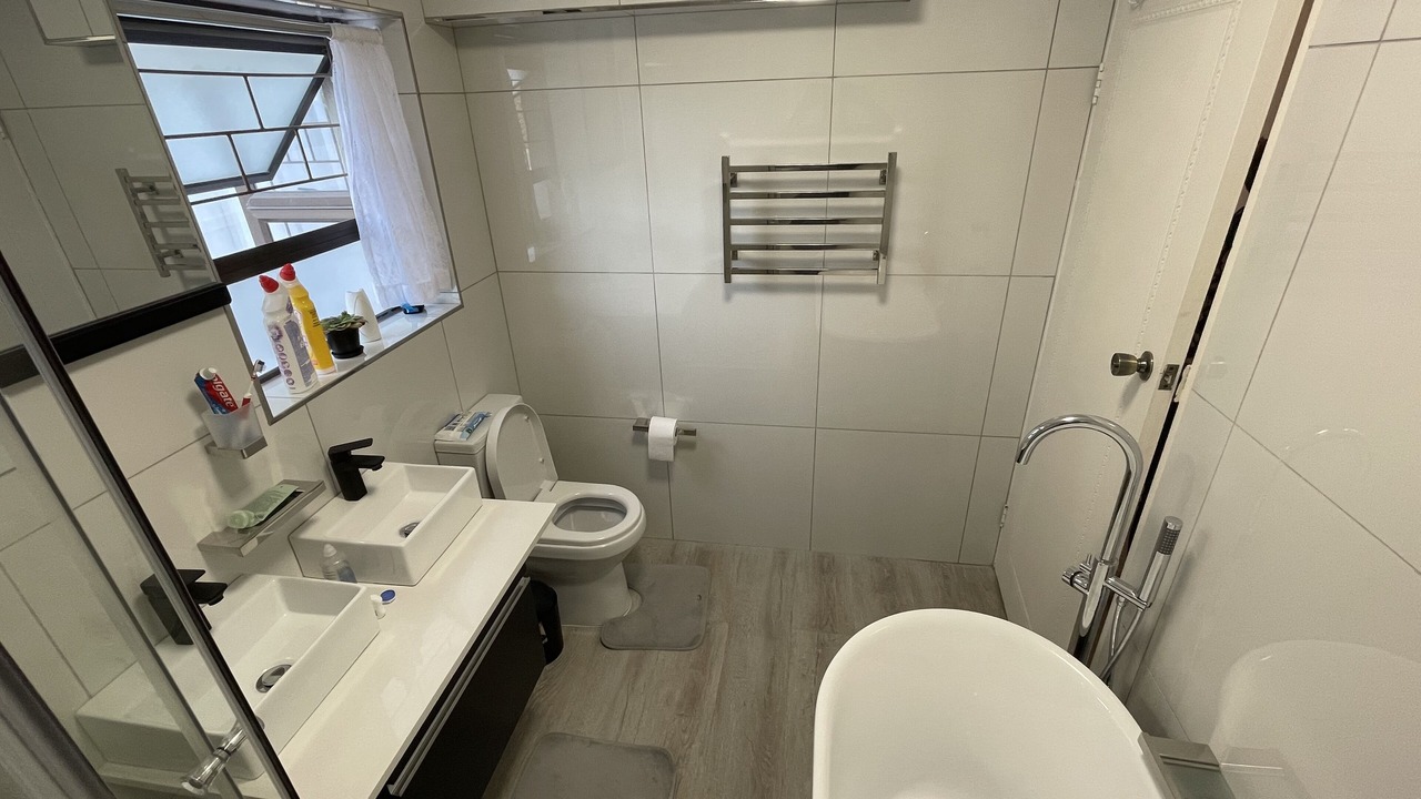 Photo of Bathroom in Strand