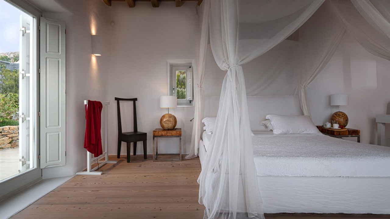 Photo of Bedroom in Tourlos