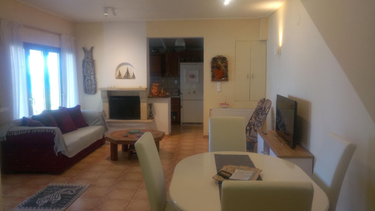 Photo of Livingroom in Aravissos