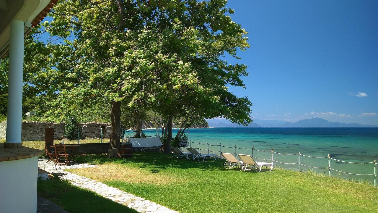 Photo of Outdoor in Aravissos