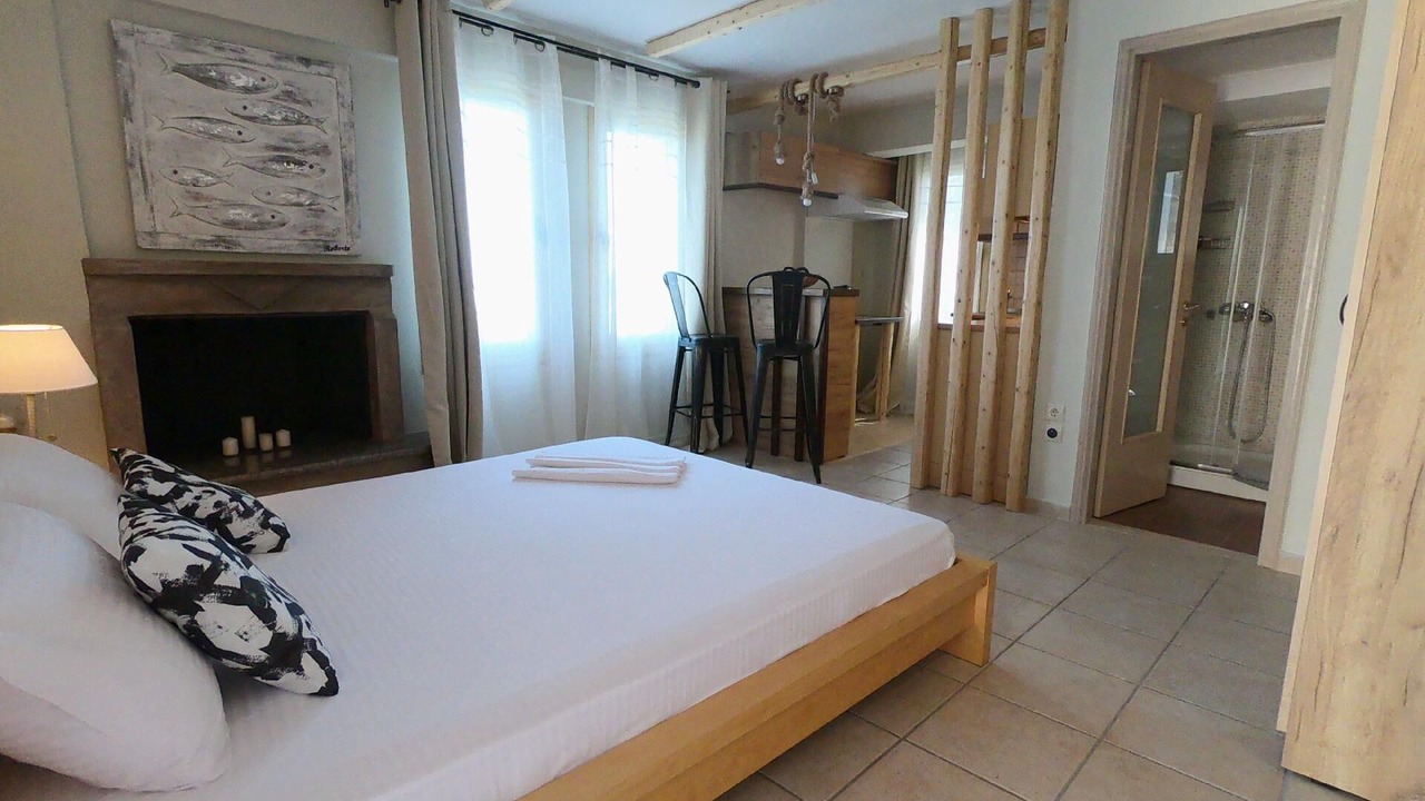 Photo of Bedroom in Perigiali