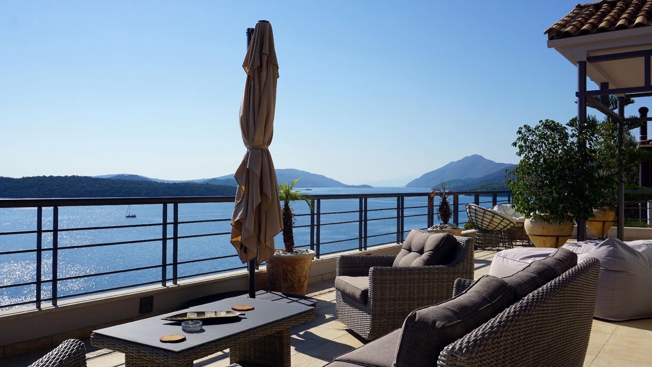 Photo of Patio Balcony in Perigiali