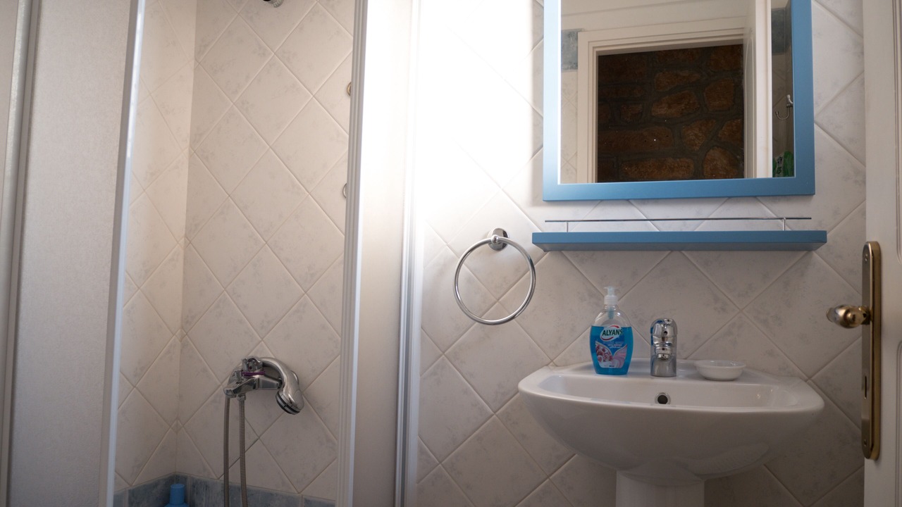 Photo of Bathroom in Aegina