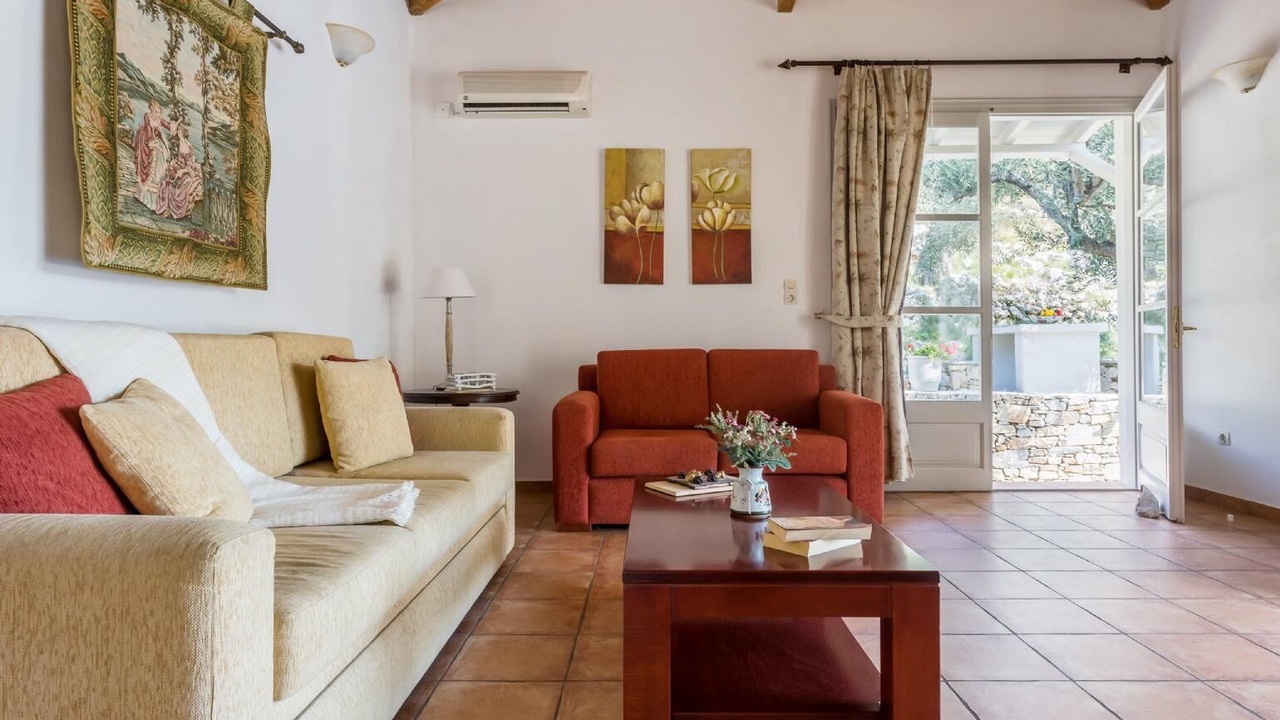 Photo of Bedroom in Votsi