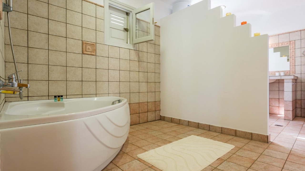 Photo of Bathroom in Votsi