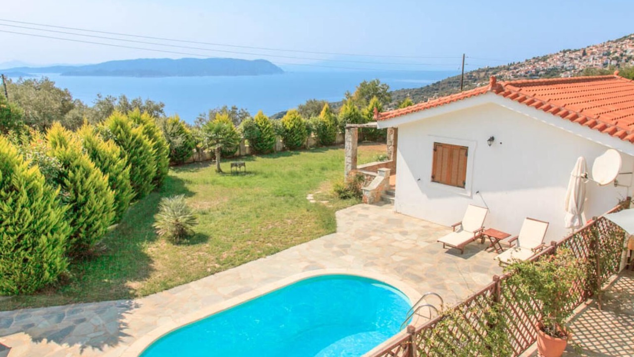 Photo of Outdoor in Glossa