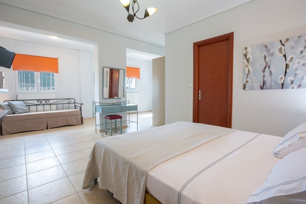 Photo of Bedroom in Pondi