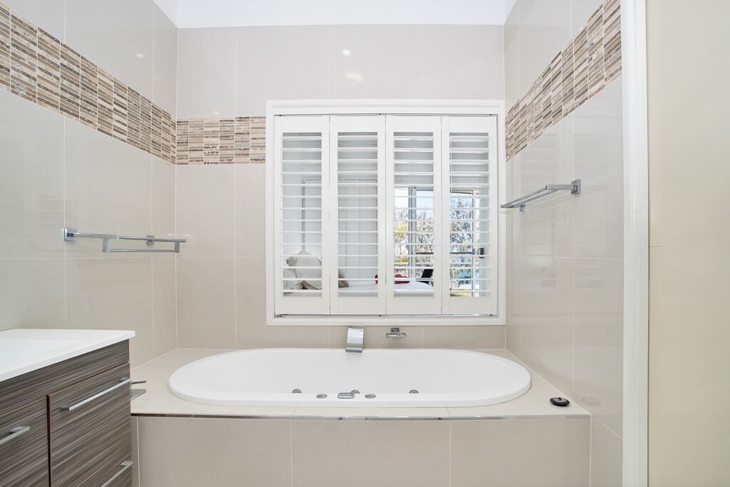 Photo of Bathroom in Mackay Harbour