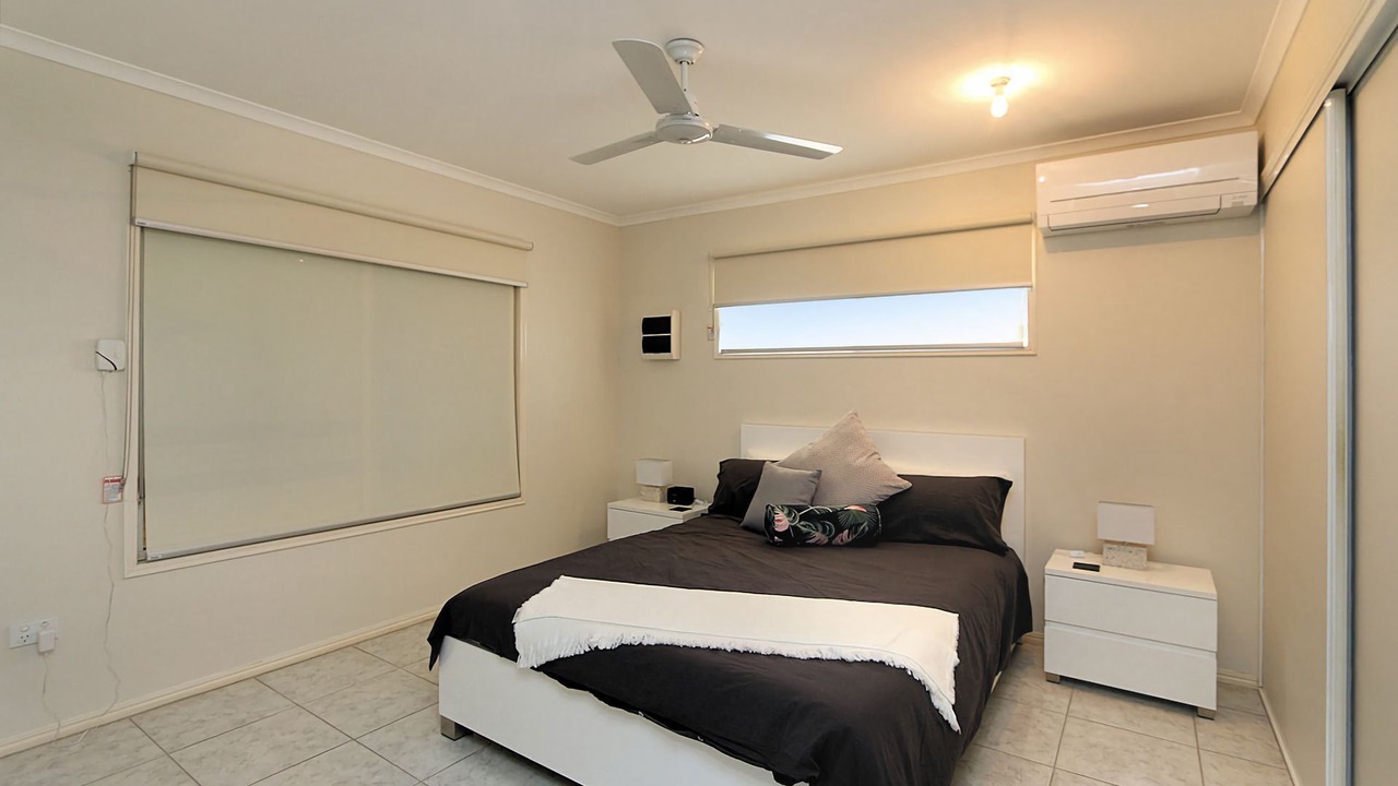 Photo of Bedroom in Burnett Heads