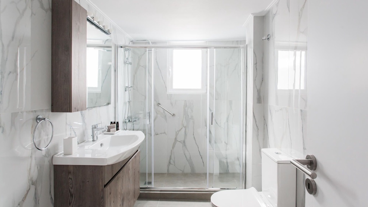 Photo of Bathroom in Marousi