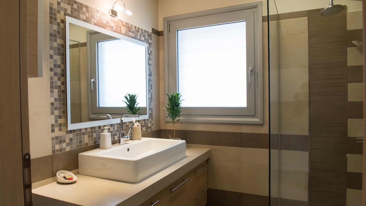 Photo of Bathroom in Eretria