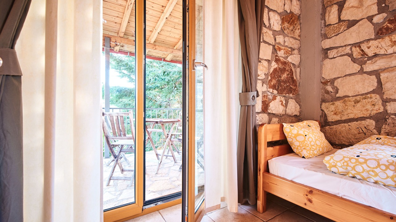 Photo of Bedroom in Kato Diminio
