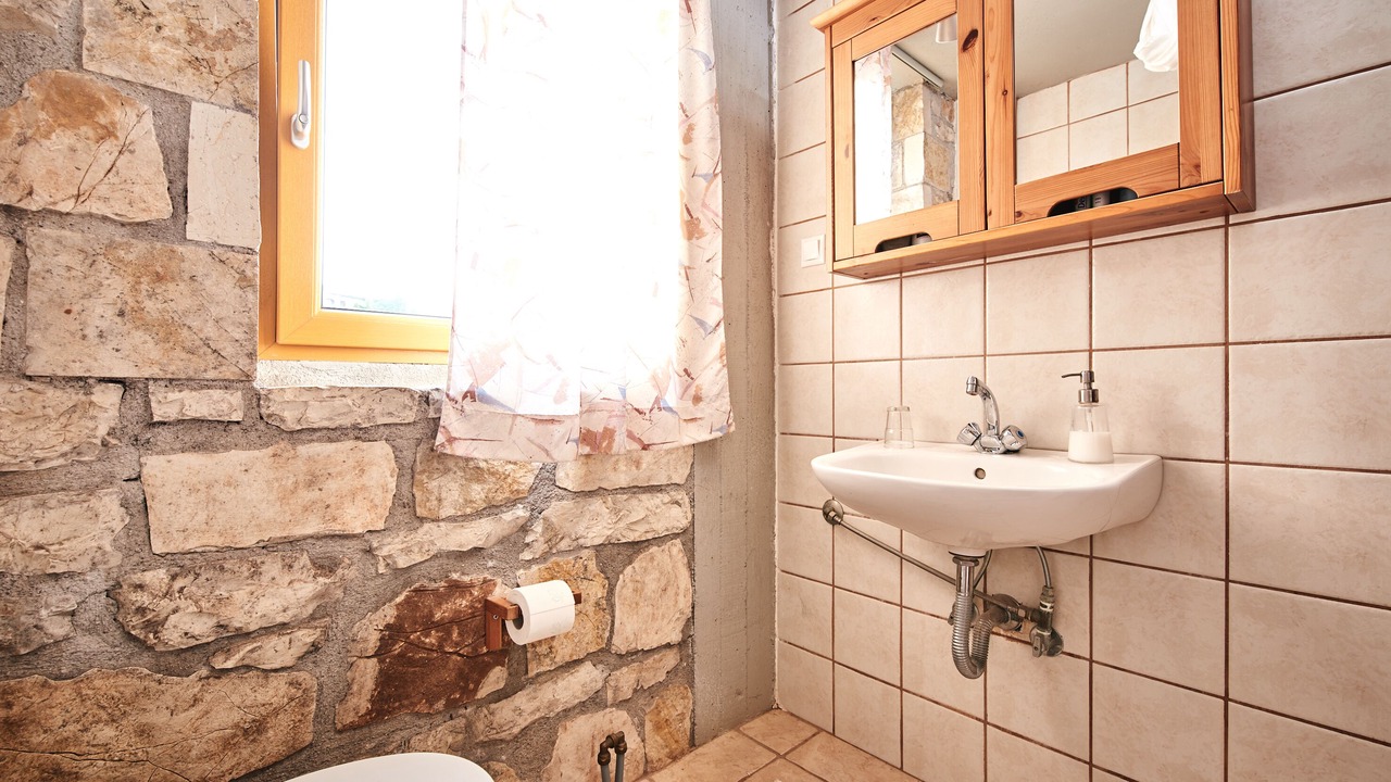 Photo of Bathroom in Kato Diminio