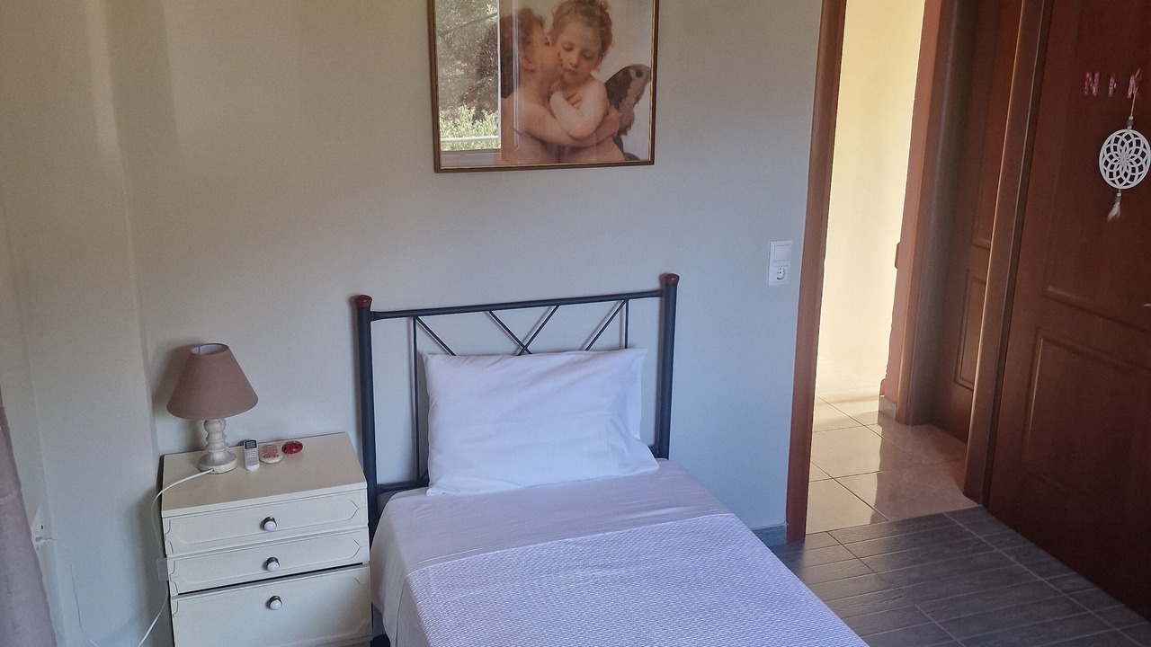 Photo of Bedroom in Kymi-Aliveri