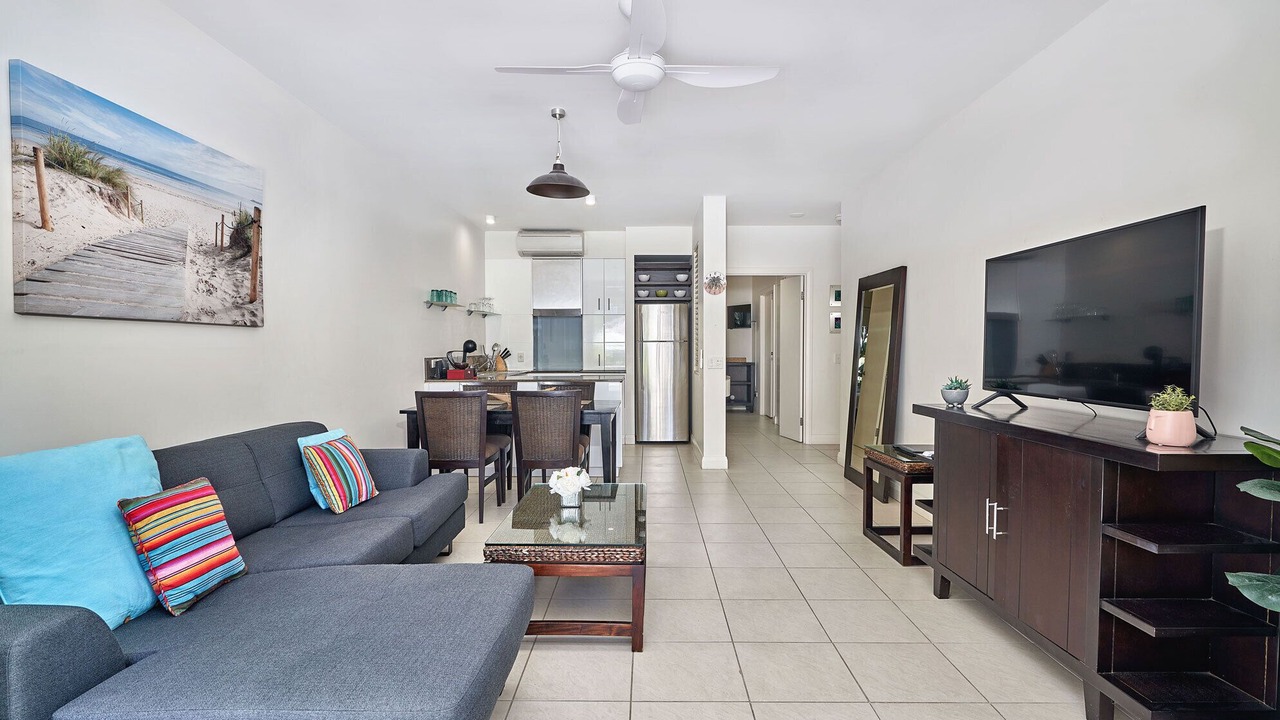 Photo of Livingroom in Palm Cove