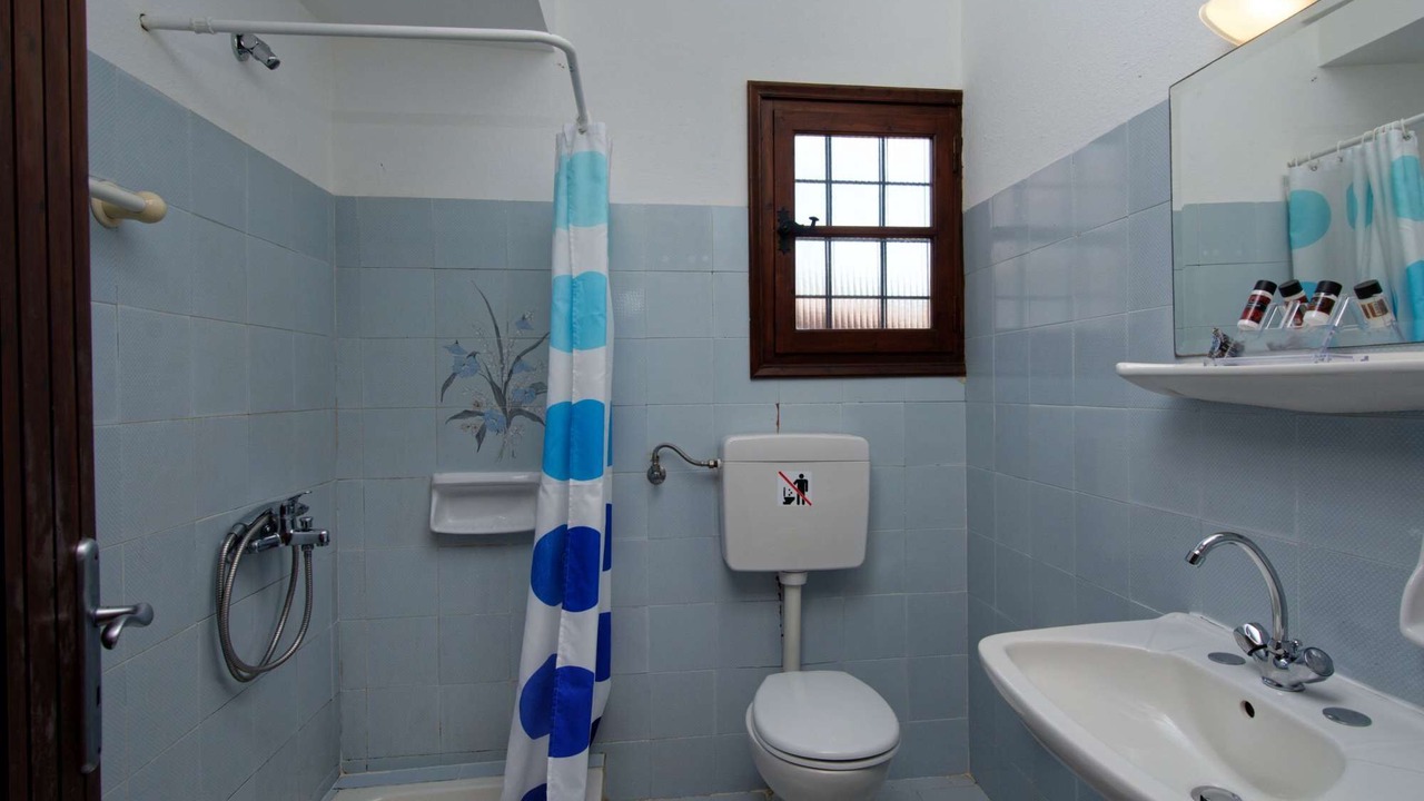 Photo of Bathroom in Lefokastron