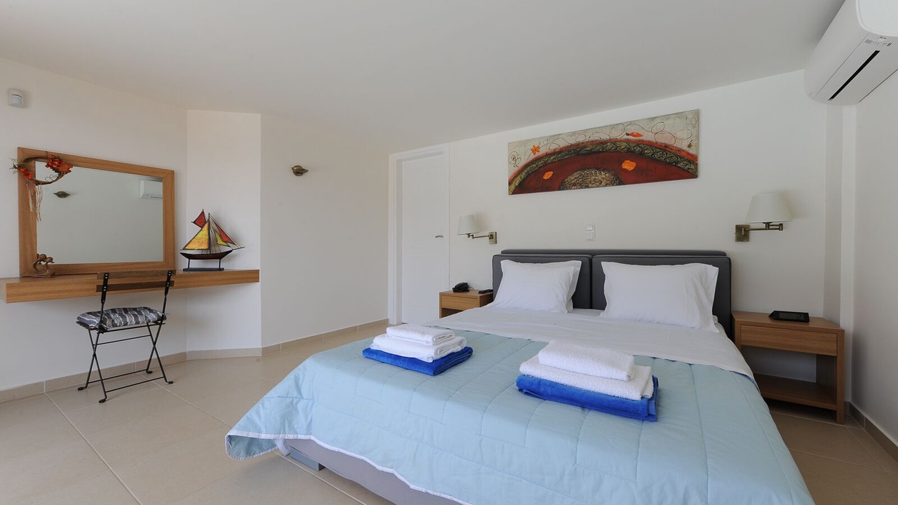 Photo of Bedroom in Marathon