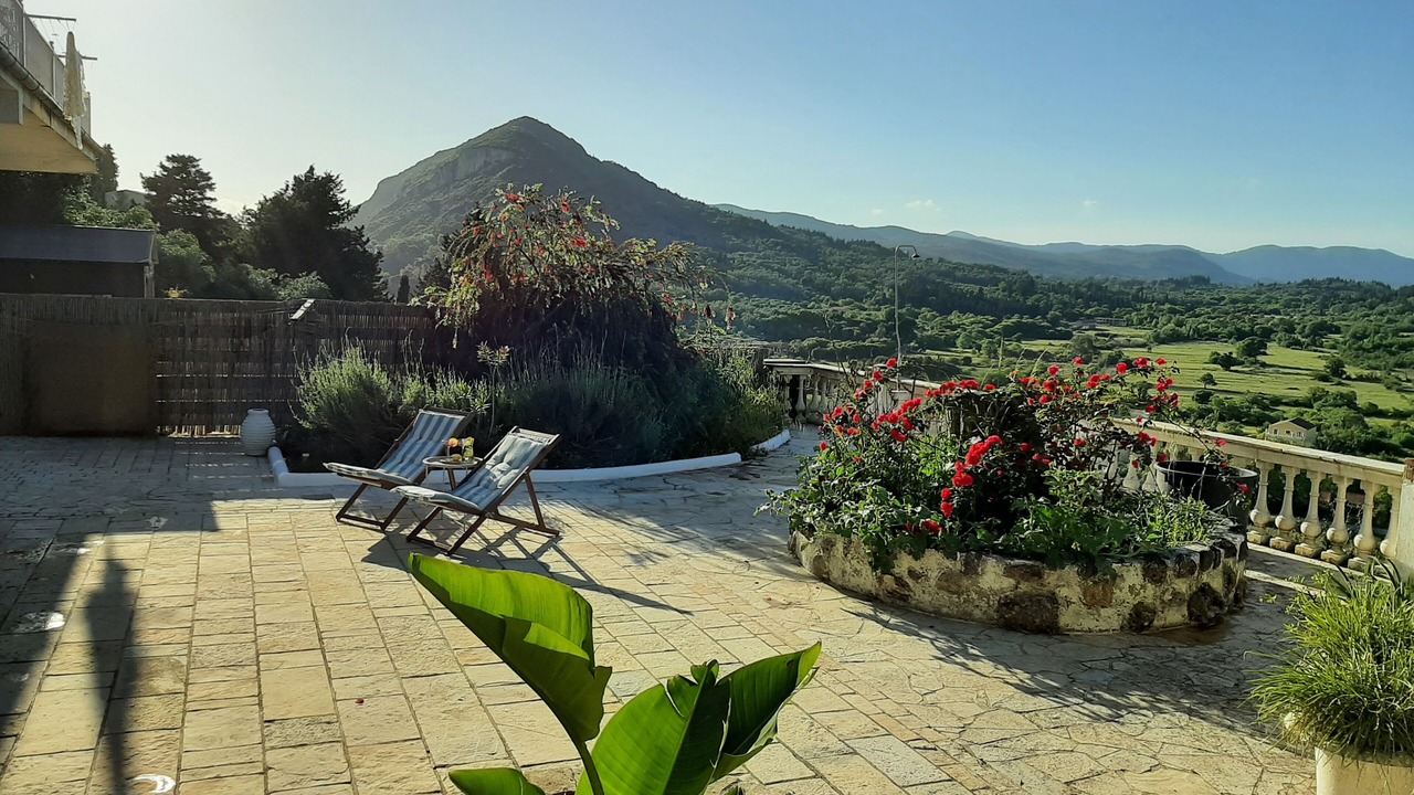Photo of Patio Balcony in Vatos