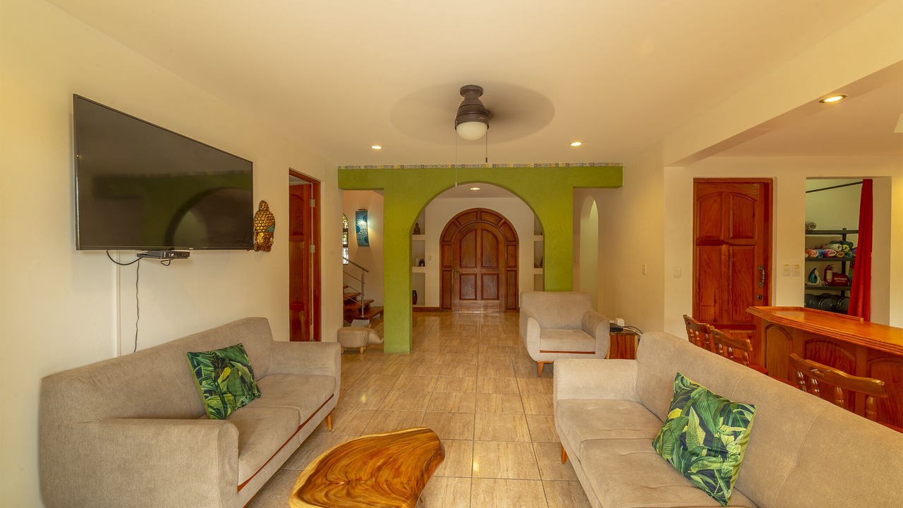 Photo of Livingroom in Las Olas Beach Community