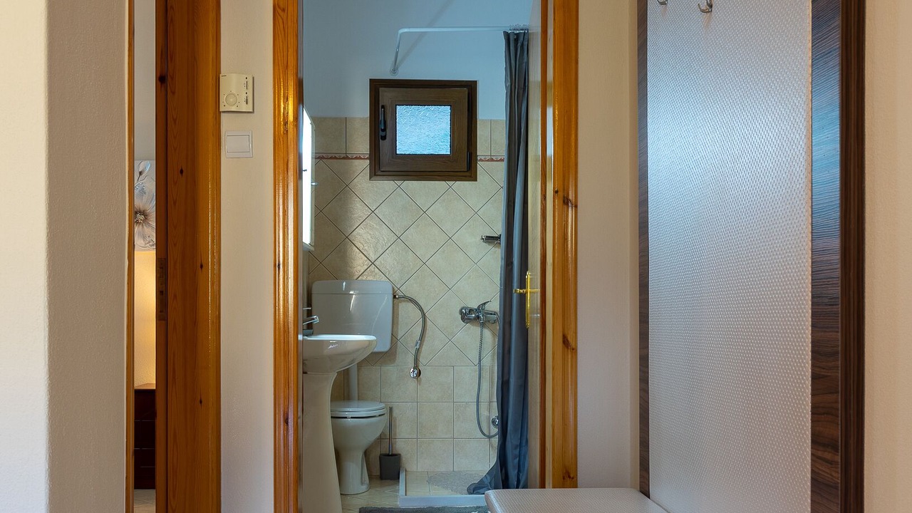 Photo of Bathroom in Kastraki