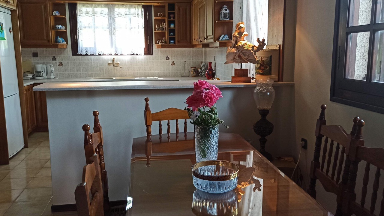 Photo of Kitchen in Paralia Porovitsis