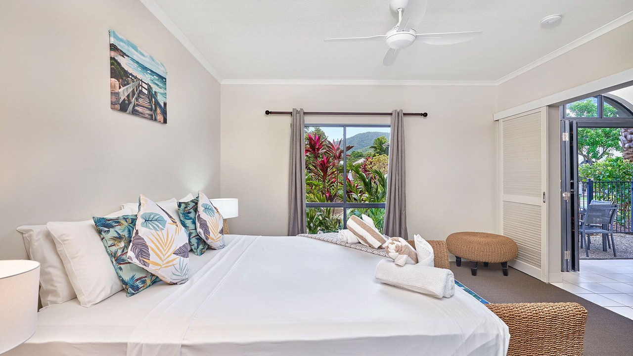 Photo of Bedroom in Palm Cove