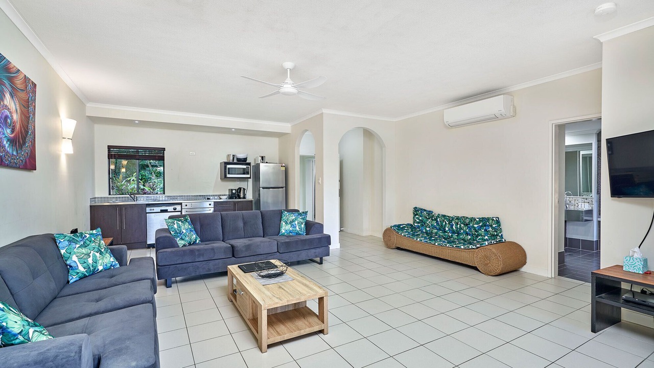 Photo of Livingroom in Palm Cove