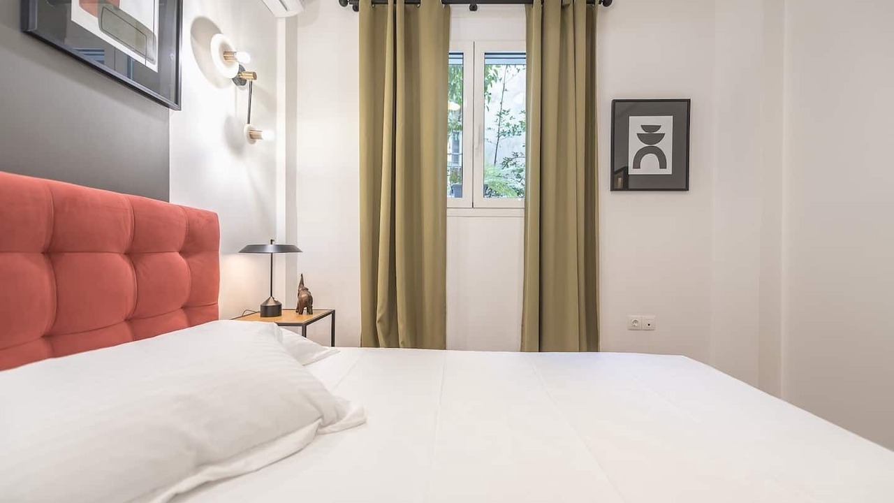 Photo of Bedroom in Ampelokipoi