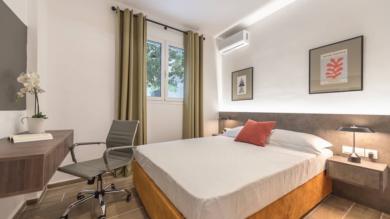 Photo of Bedroom in Ampelokipoi