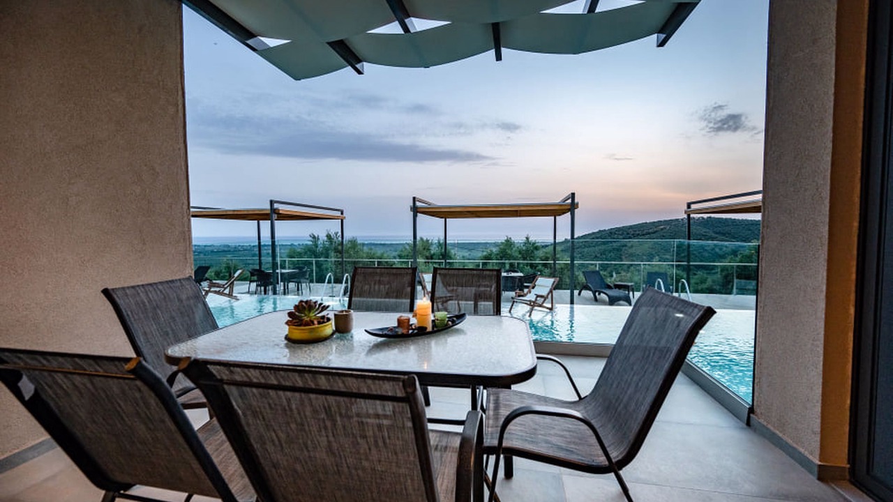 Photo of Patio Balcony in Zakharo