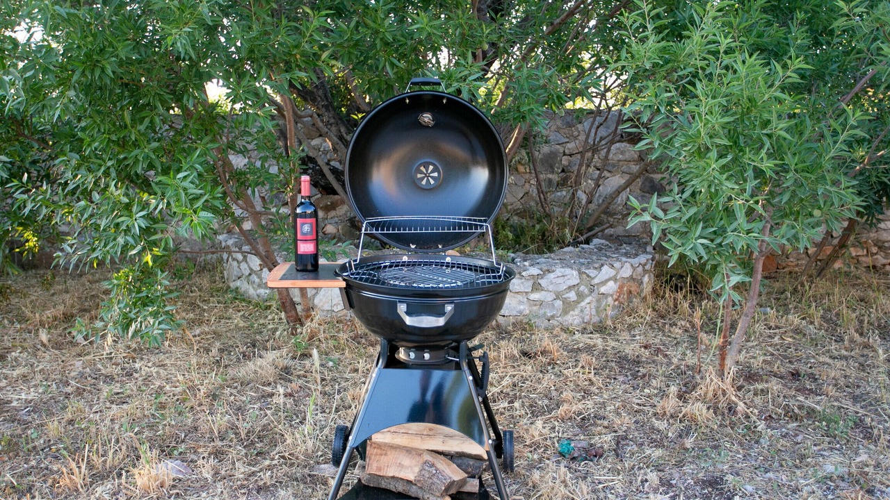 Photo of Outdoor in Omales