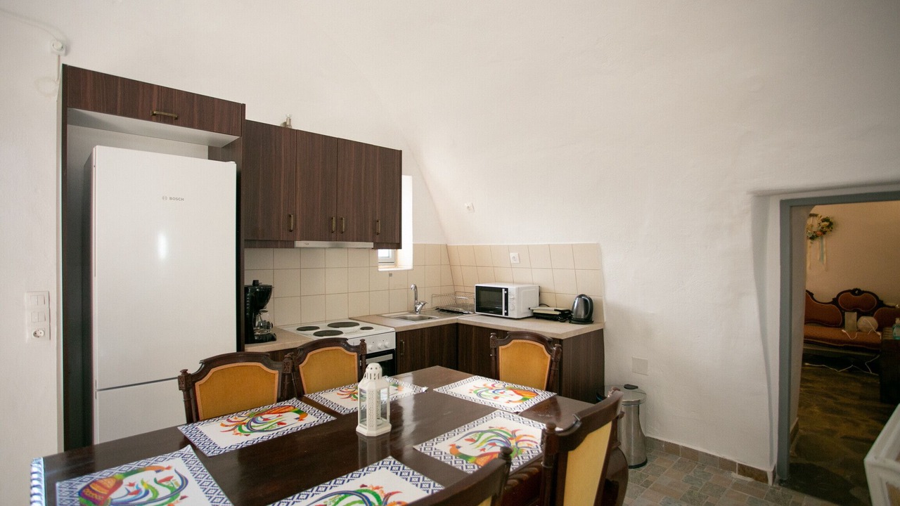 Photo of Outdoor in Omales