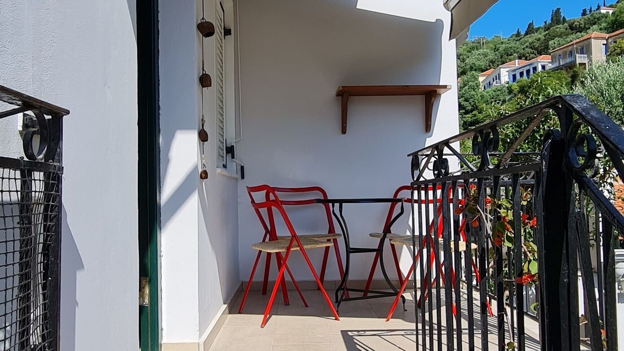 Photo of Patio Balcony in Kioni