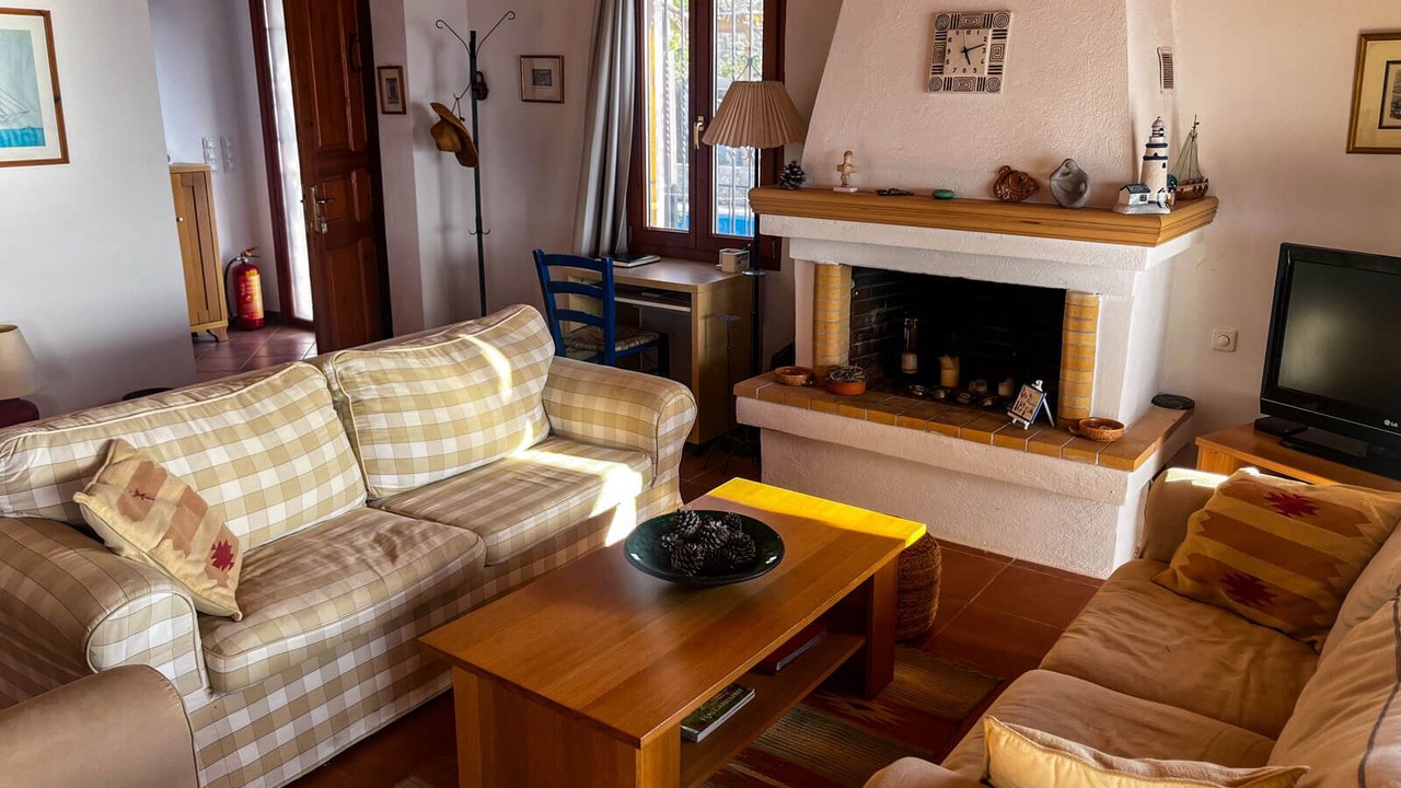 Photo of Livingroom in Glossa