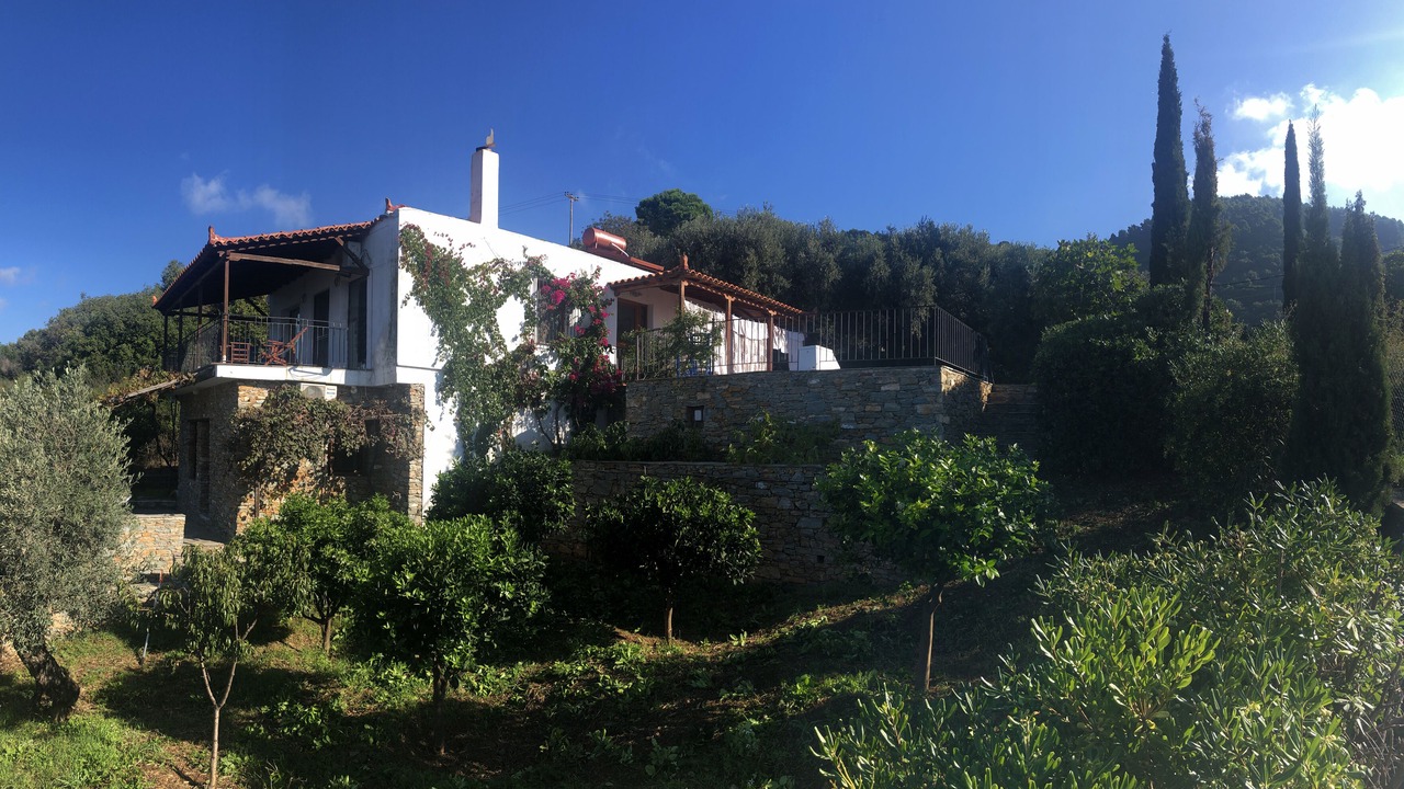 Photo of Outdoor in Glossa