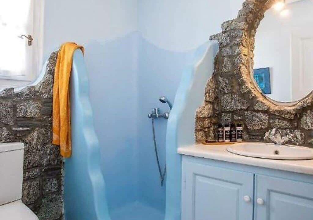 Photo of Bathroom in Paraga
