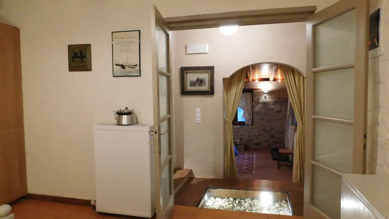 Photo of Others in Lilaia
